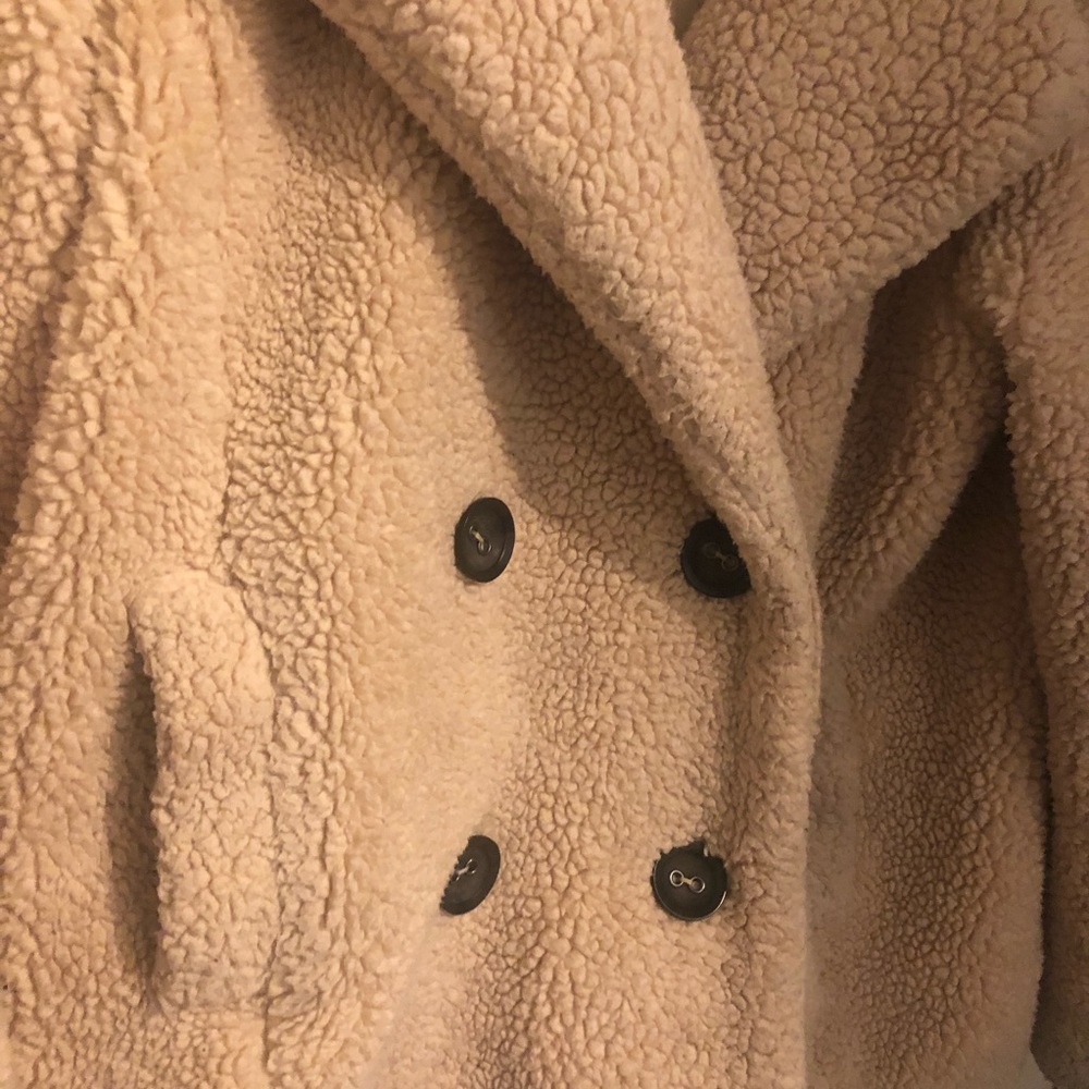 Free People Fluffy Teddy Coat Size Medium - Picture 2 of 3
